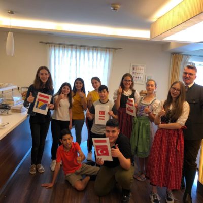 Class 2a English Group 1 students in front of their international brunch buffet